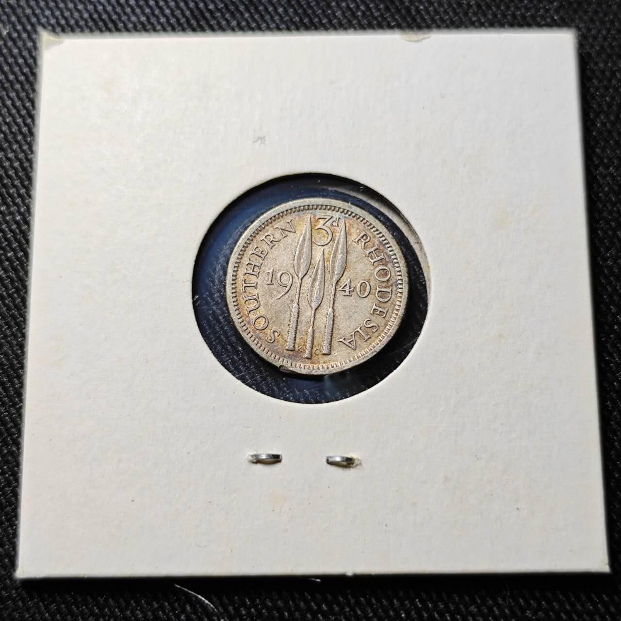 KK钱币收藏小铺  第398期 百期特拍（四拍之二） 2月预留时间 周末发货  1940英属南罗得西亚3便士银币