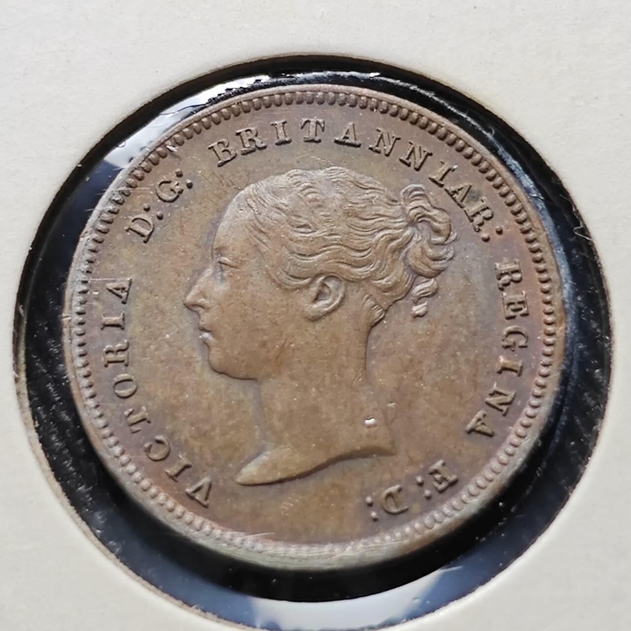 KK钱币收藏小铺  第398期 百期特拍（四拍之二） 2月预留时间 周末发货  英国1839年维多利亚女王1/2法新铜币 深打状态 底板干净！