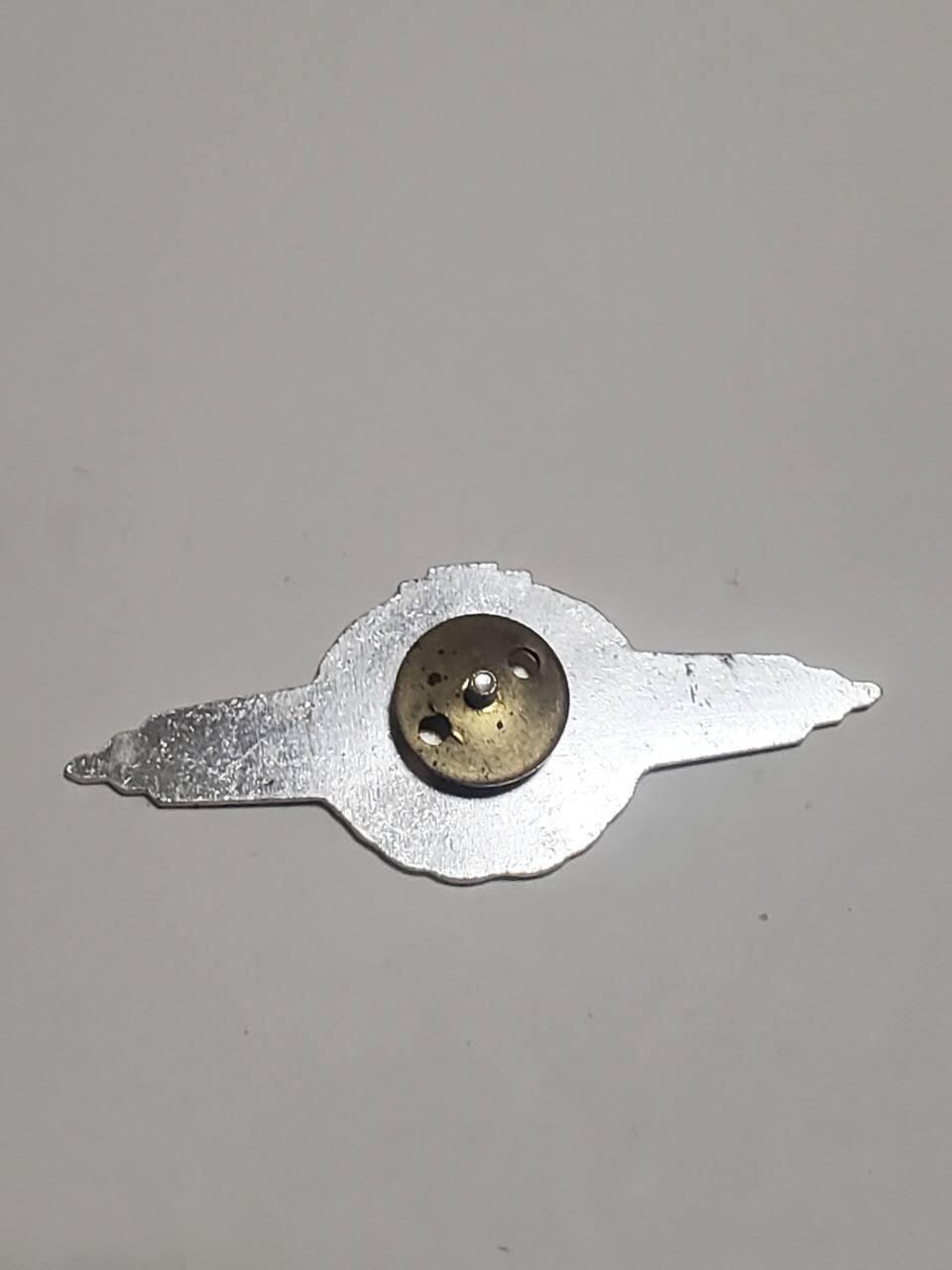 韵星假日军品类拍卖第三十九期暨默多克中校夫妇专场 -- Rimey Holidays Militaria Auction 39 & The Modoks Collection  民主德国60版本一级人民军潜水证章 早期版本 非常少见的特殊证章 转轮版