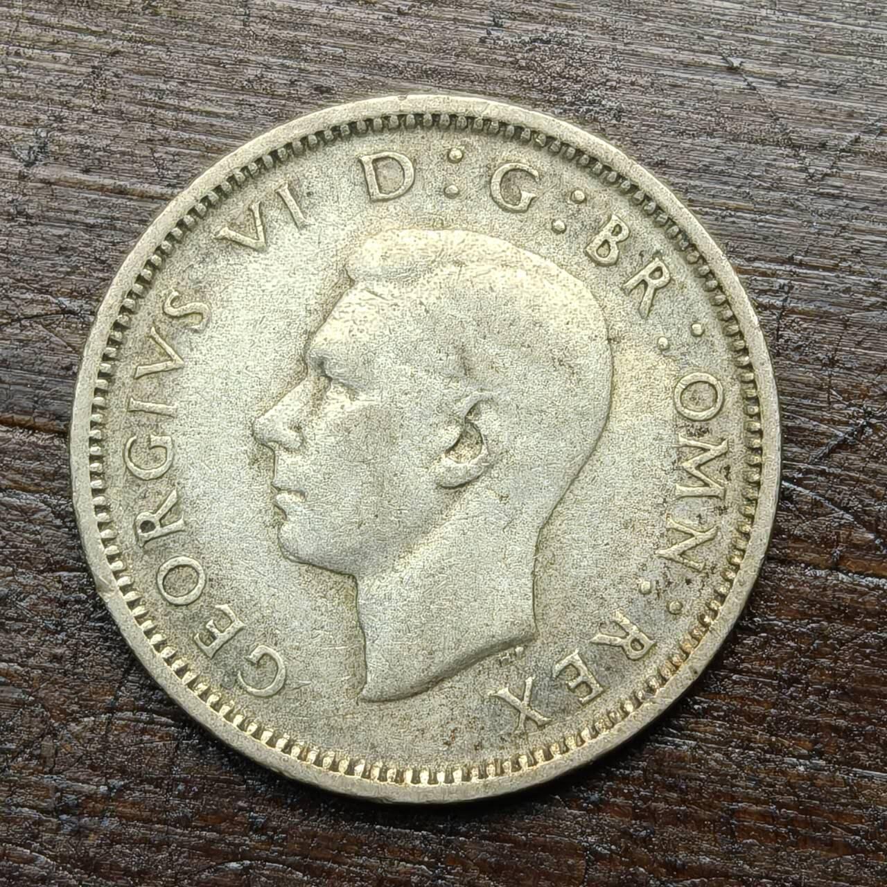 【春节前最后一拍，下一场3.3号】★第139加场★银币专场 不寄存，200包邮。不满200元，支付5元运费。《接受代拍 代送NGC评级》 125【无寄存】英国 1945年 6便士 银币