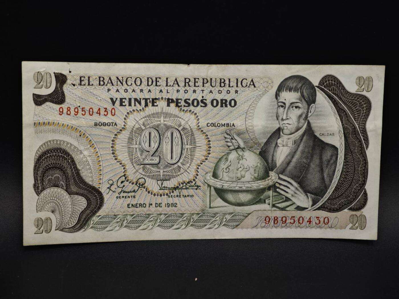 【淘币小摊】实时拍第八百五十九拍   无佣金福利纸币场   满百包邮可预留二周 每周一统一发货   哥伦比亚25比索纸币【有折】