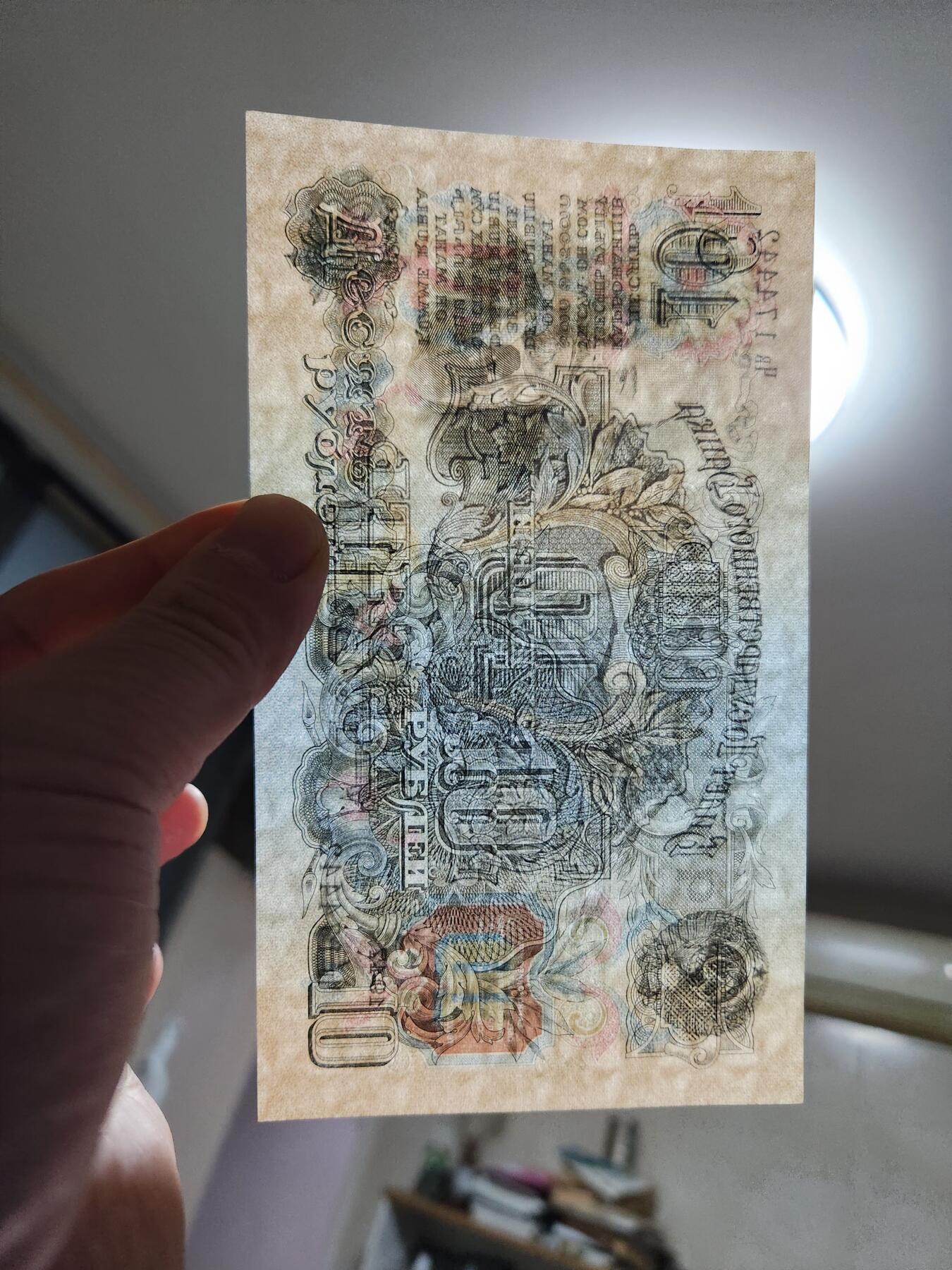 1月31号晚上8点 外国纸币自动截拍第16场