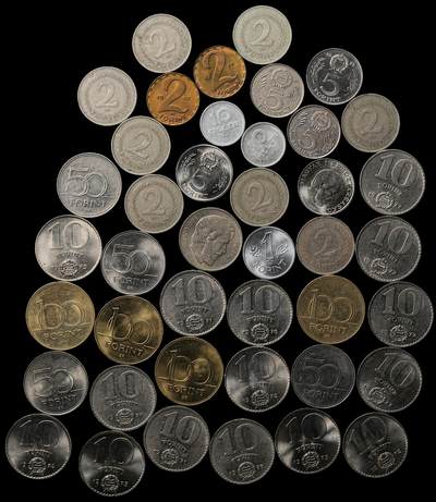 修遠堂世界钱币第103期 - 匈牙利现代币一组