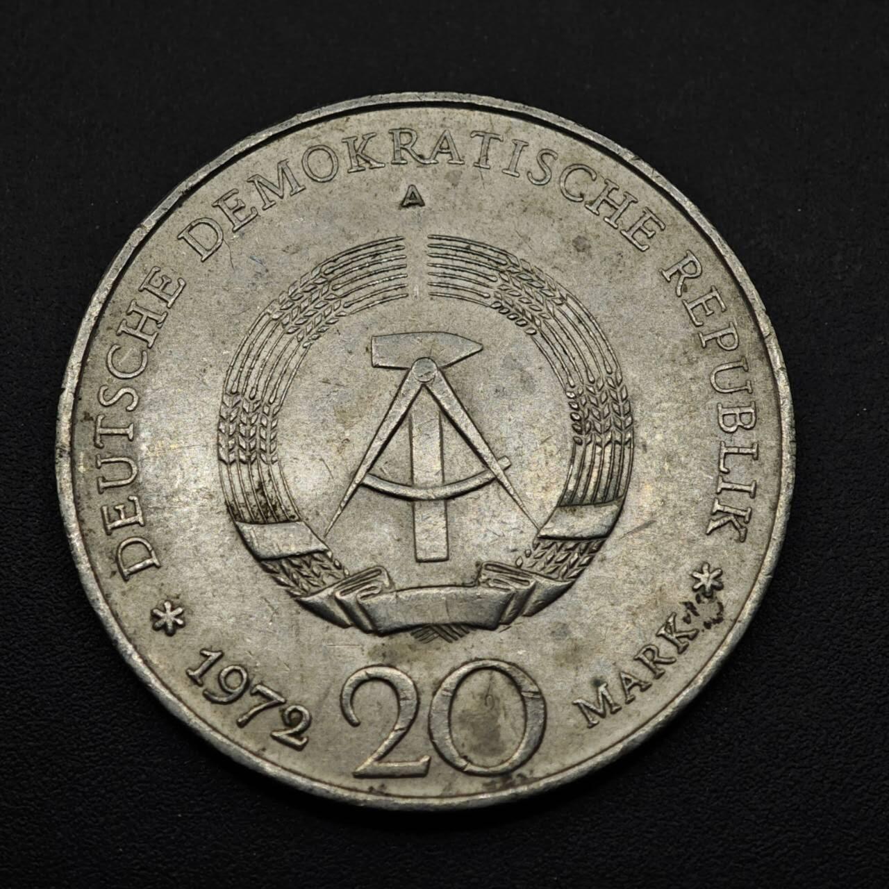 【淘币小摊】限时拍第八百五十八拍  散币场  满百包邮可预留两周  周一统一发货  东德1972年20马克纪念币