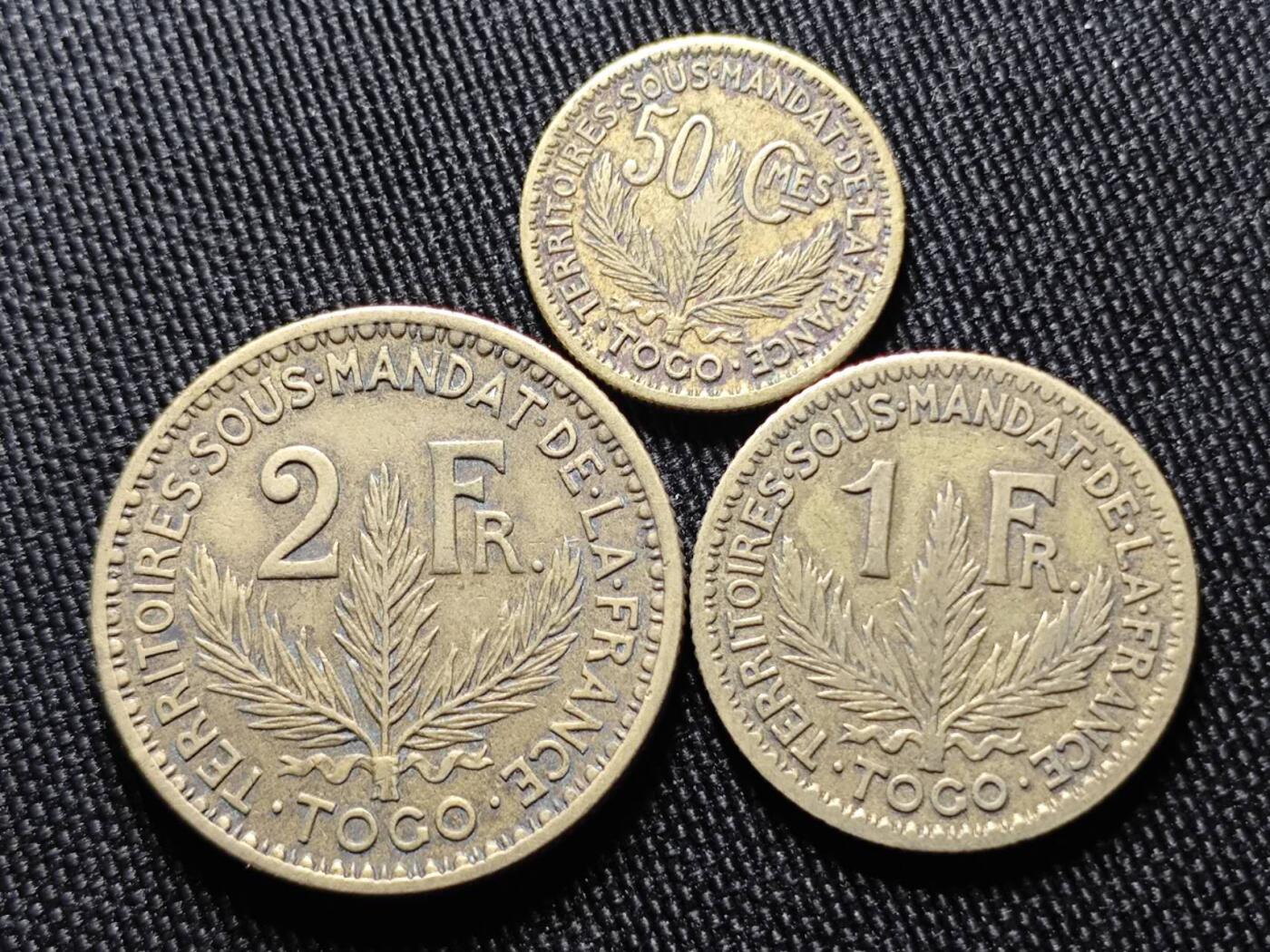 KK钱币收藏小铺  第398期 百期特拍（四拍之二） 2月预留时间 周末发货  1924法属多哥大小面值清年一组！