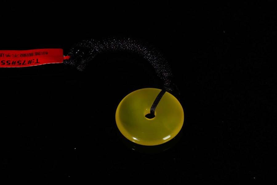 上海都达杂项专场十八（全场包邮） 天然黄玛瑙圆满平安扣挂件 附鉴定证书