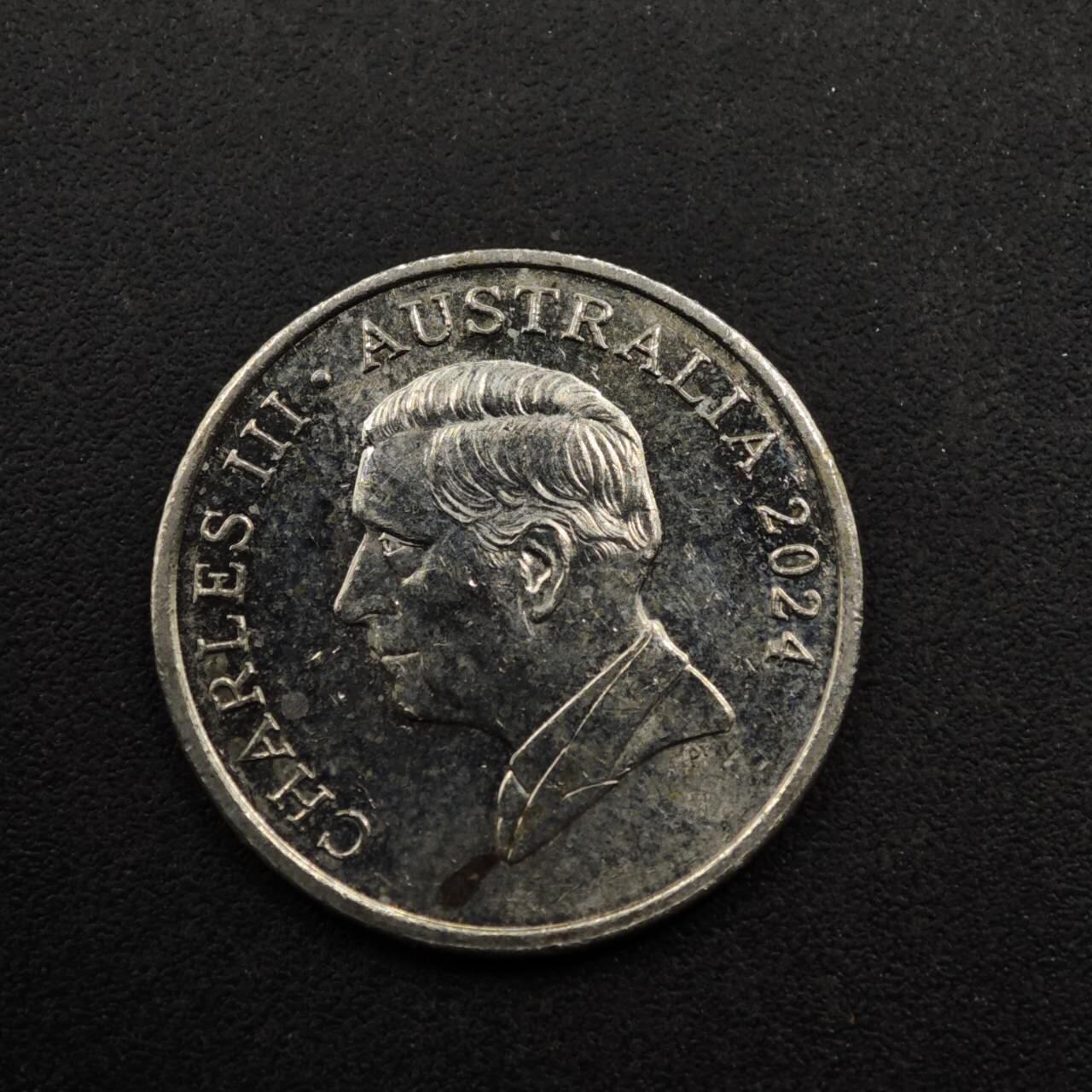 【淘币小摊】限时拍第八百五十八拍  散币场  满百包邮可预留两周  周一统一发货  澳大利亚2024年查尔斯三世5分镍币