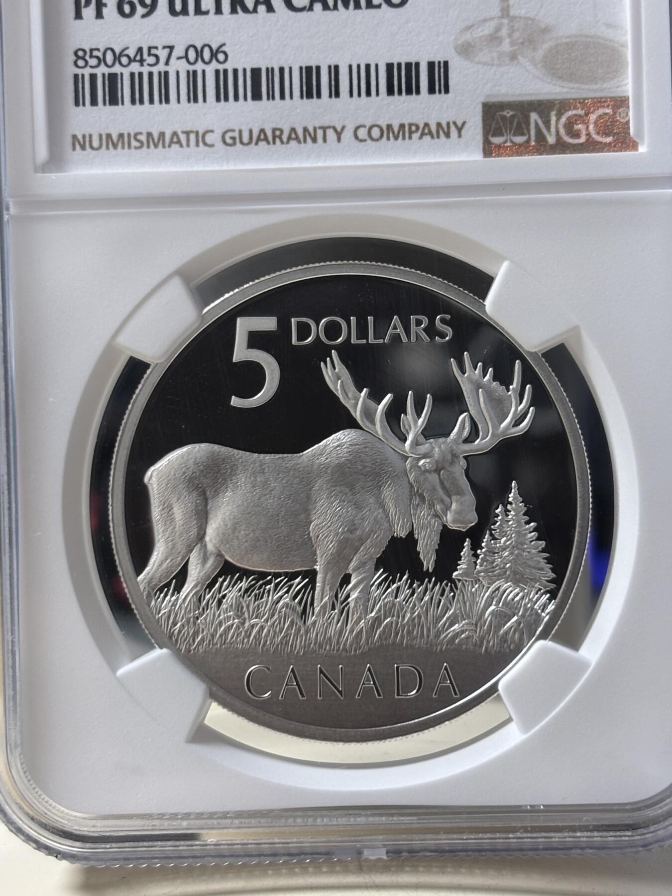 第190期拍卖 2004年加拿大驼鹿纪念银币NGC-PF69  28.8g,999银