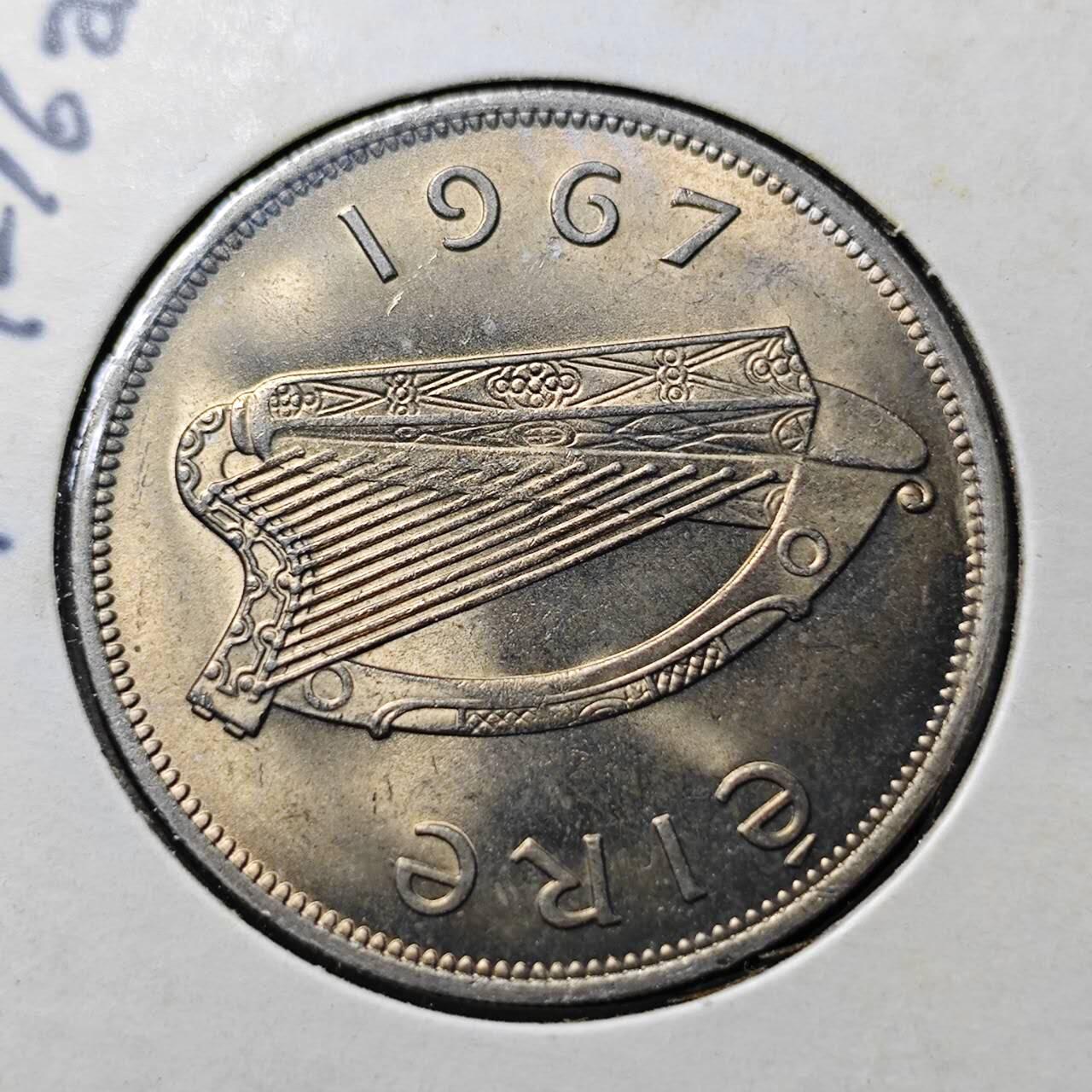 KK钱币收藏小铺  第398期 百期特拍（四拍之二） 2月预留时间 周末发货  1967爱尔兰2.5先令 好品