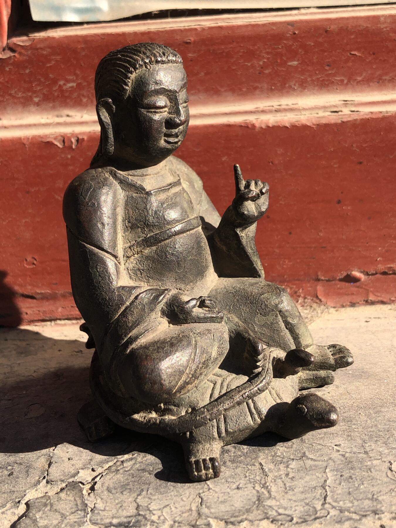 第五期杂项配饰拍卖 铜真武大帝