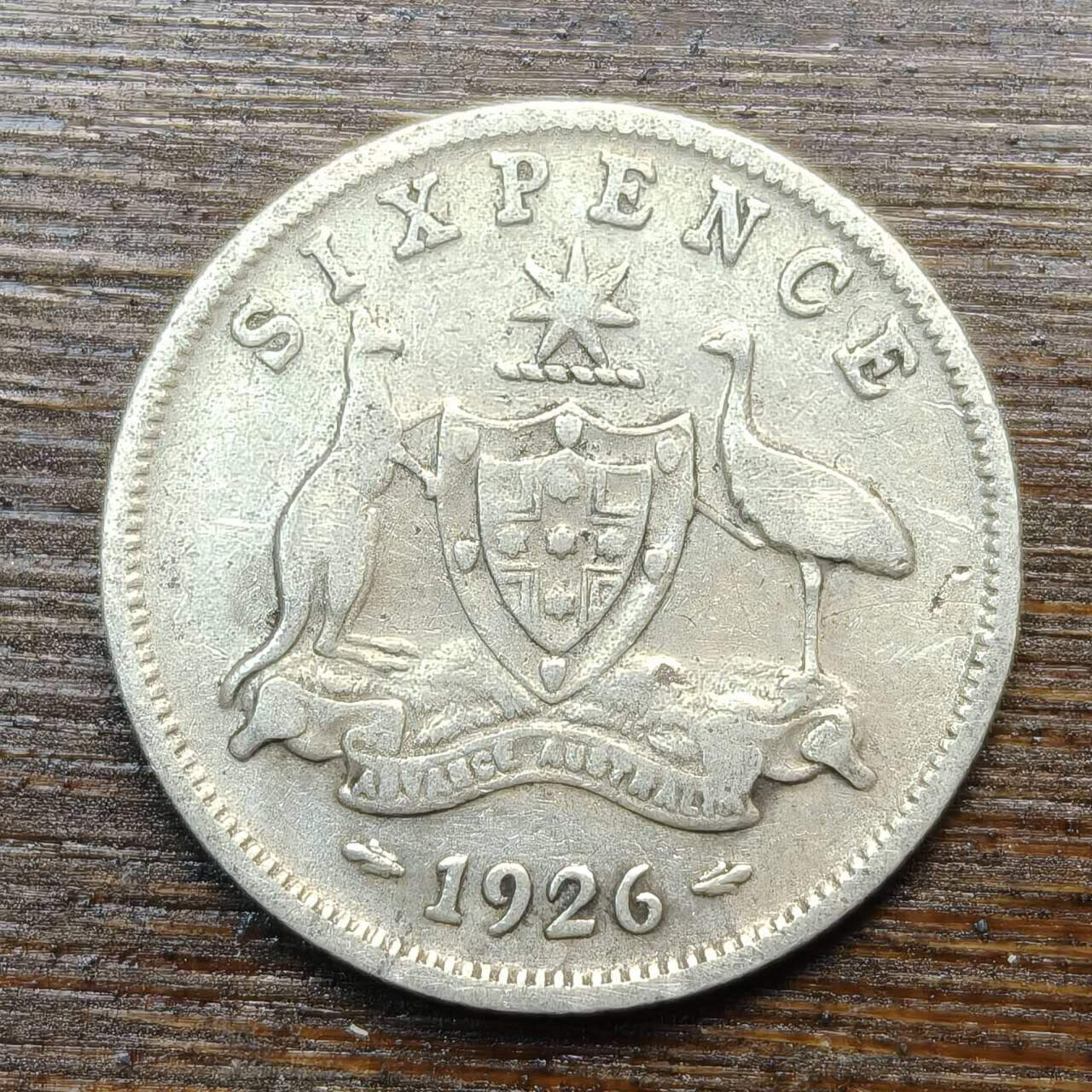 【春节前最后一拍，下一场3.3号】★第139加场★银币专场 不寄存，200包邮。不满200元，支付5元运费。《接受代拍 代送NGC评级》 46【无寄存】澳大利亚 1926年 6便士 银币