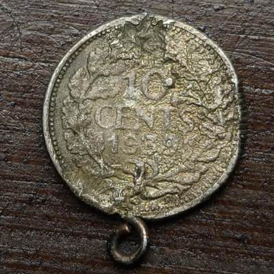 【春节前最后一拍，下一场3.3号】★第139加场★银币专场 不寄存，200包邮。不满200元，支付5元运费。《接受代拍 代送NGC评级》 - 131【无寄存】荷兰 威廉娜时期 10分 银币吊坠