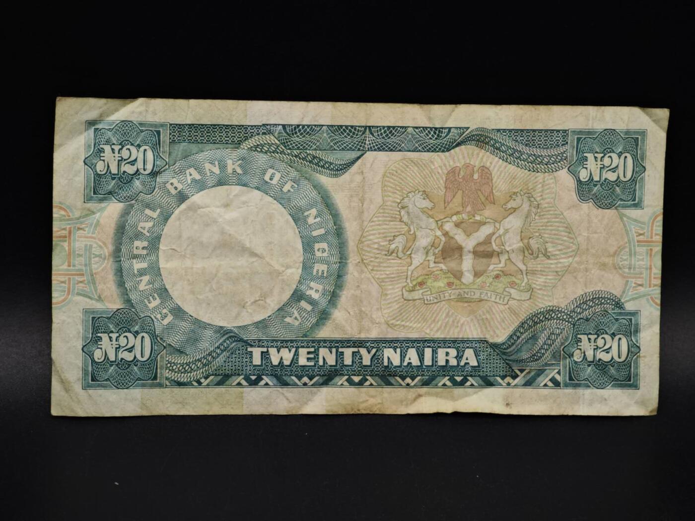 【淘币小摊】实时拍第八百五十九拍   无佣金福利纸币场   满百包邮可预留二周 每周一统一发货   尼日利亚20奈亚纸币【有折】