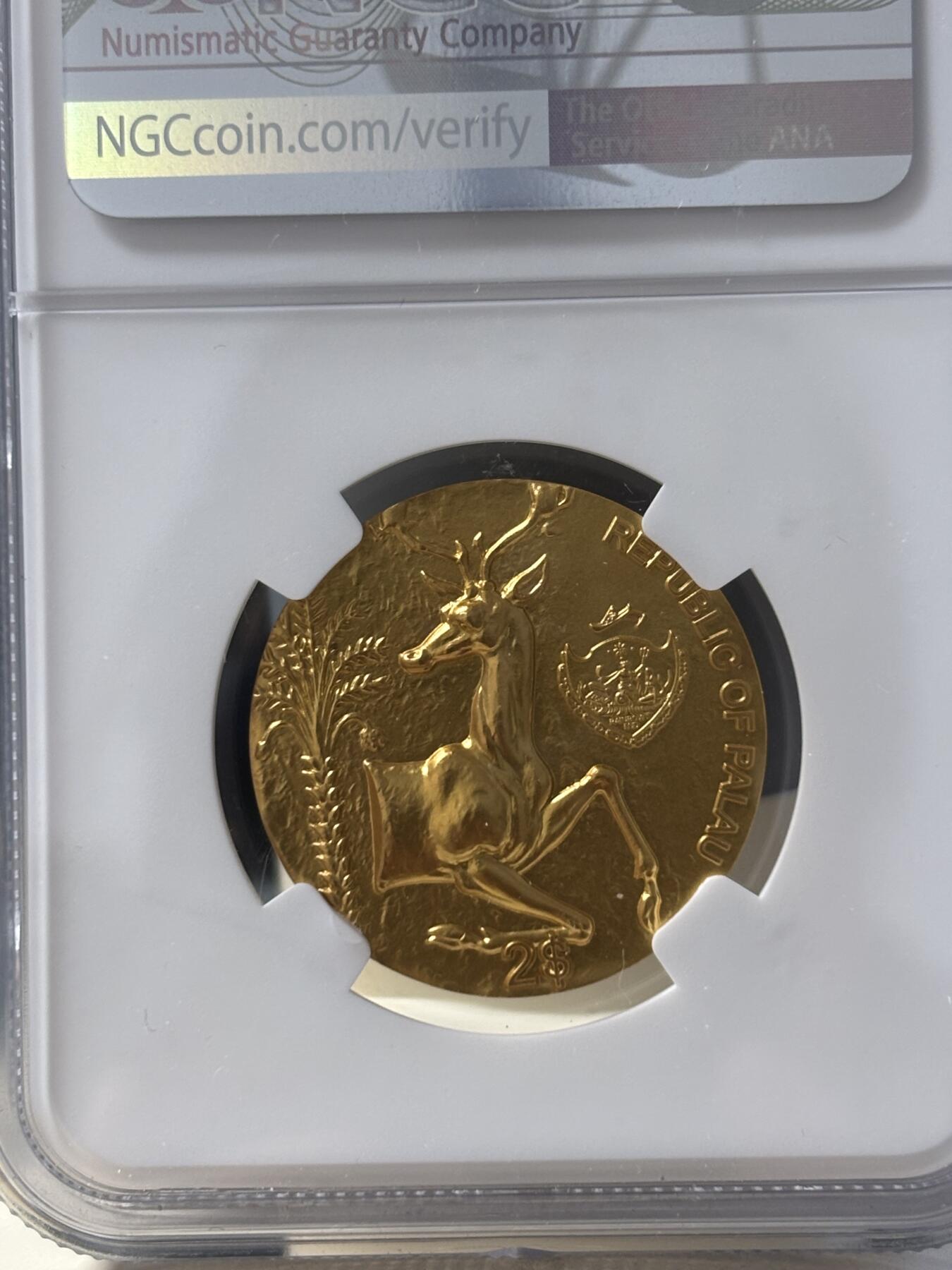 第190期拍卖 帕劳2022年复刻古希腊蜜蜂和雄鹿银币NGC-MS70首期，999银镀金，15克，发行500枚