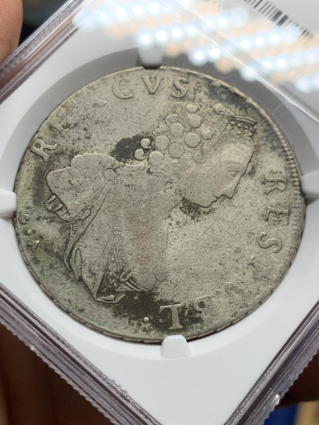 《竞宝斋》第463-465场 周日，周一，周二，3场连拍 （全场包邮）欢迎送拍 NGC VFD 拉古萨共和国 1794年 2杜卡特 银币 奥地利统治时期发行 不是常见的执政官头像 极为稀少的特蕾莎女王版 传世老包浆 细节尚可