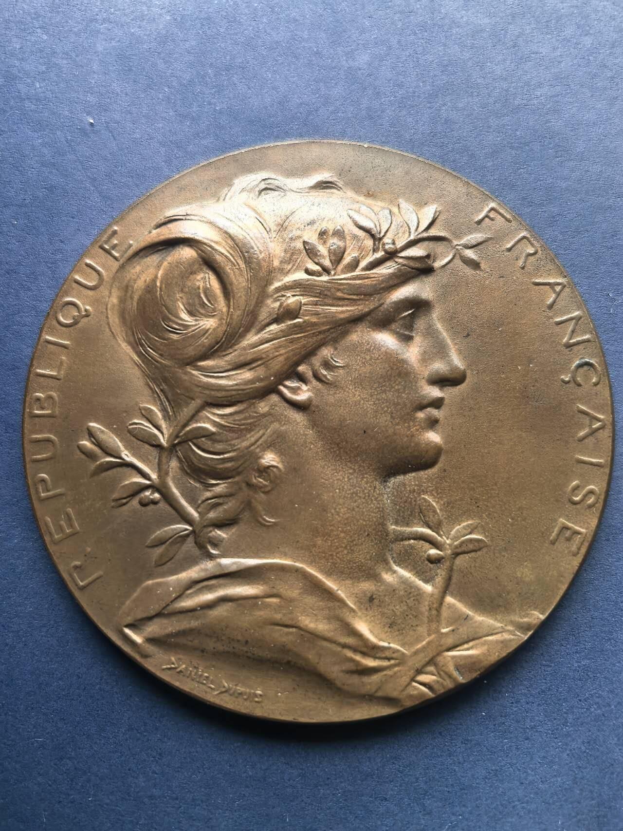 铜章专场 1889年法国巴黎世博会铜章，直径6cm