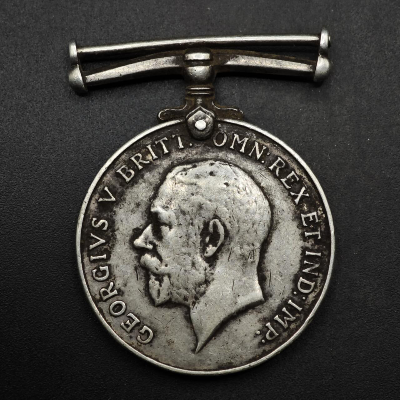 【淘币小摊】实时拍第八百六十一拍   银币套币场   满百包邮可预留二周 每周一统一发货   英国一战银质勋章重34克