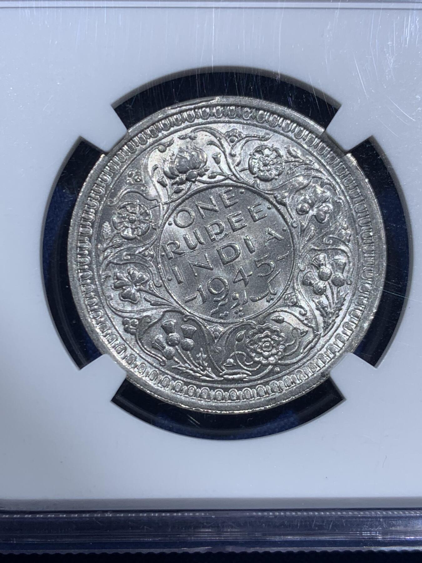 《竞宝斋》第463-465场 周日，周一，周二，3场连拍 （全场包邮）欢迎送拍 NGC MS62 印度1945年乔治六世1卢比银币