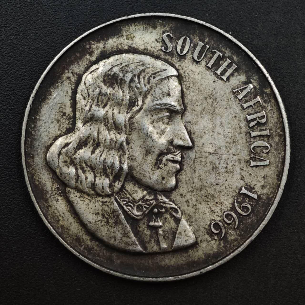 【淘币小摊】实时拍第八百六十一拍   银币套币场   满百包邮可预留二周 每周一统一发货   南非1966年1兰德银币