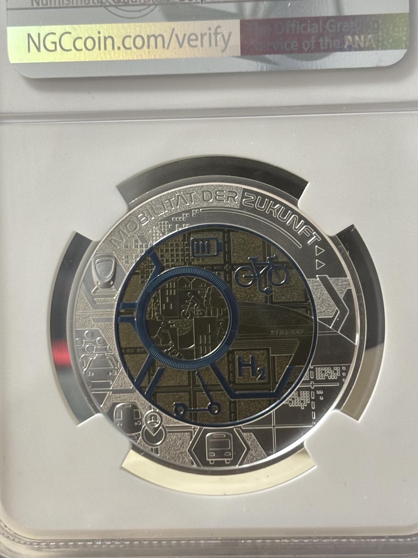 第190期拍卖 奥地利2021银铌双金属系列智能交通银币NGC-MS70首，900银/998铌，重量:9/6.5克发行：65000枚