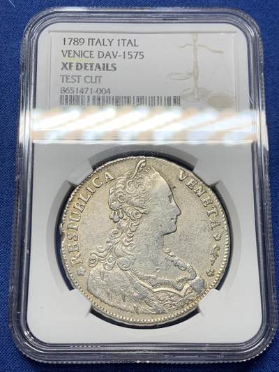 《竞宝斋》第463-465场 周日，周一，周二，3场连拍 （全场包邮）欢迎送拍 - NGC XFD 意大利 威尼斯 1789年 1泰勒 银币 经典的飞狮大银币 人像面9点钟方向应是验银痕 背面应是验银戳 细节不错 稀少品种