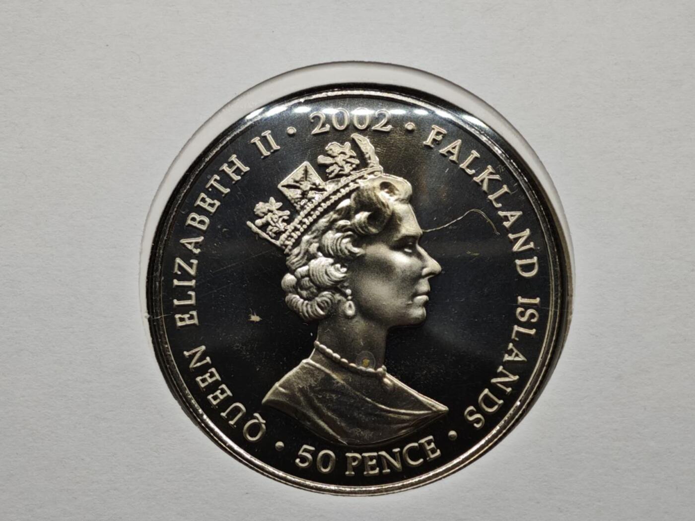 【淘币小摊】限时拍第八百六十二拍  克朗币邮币封场  满百包邮可预留两周  周一统一发货  福克兰群岛2002年女王登基金禧50便士纪念币邮币封