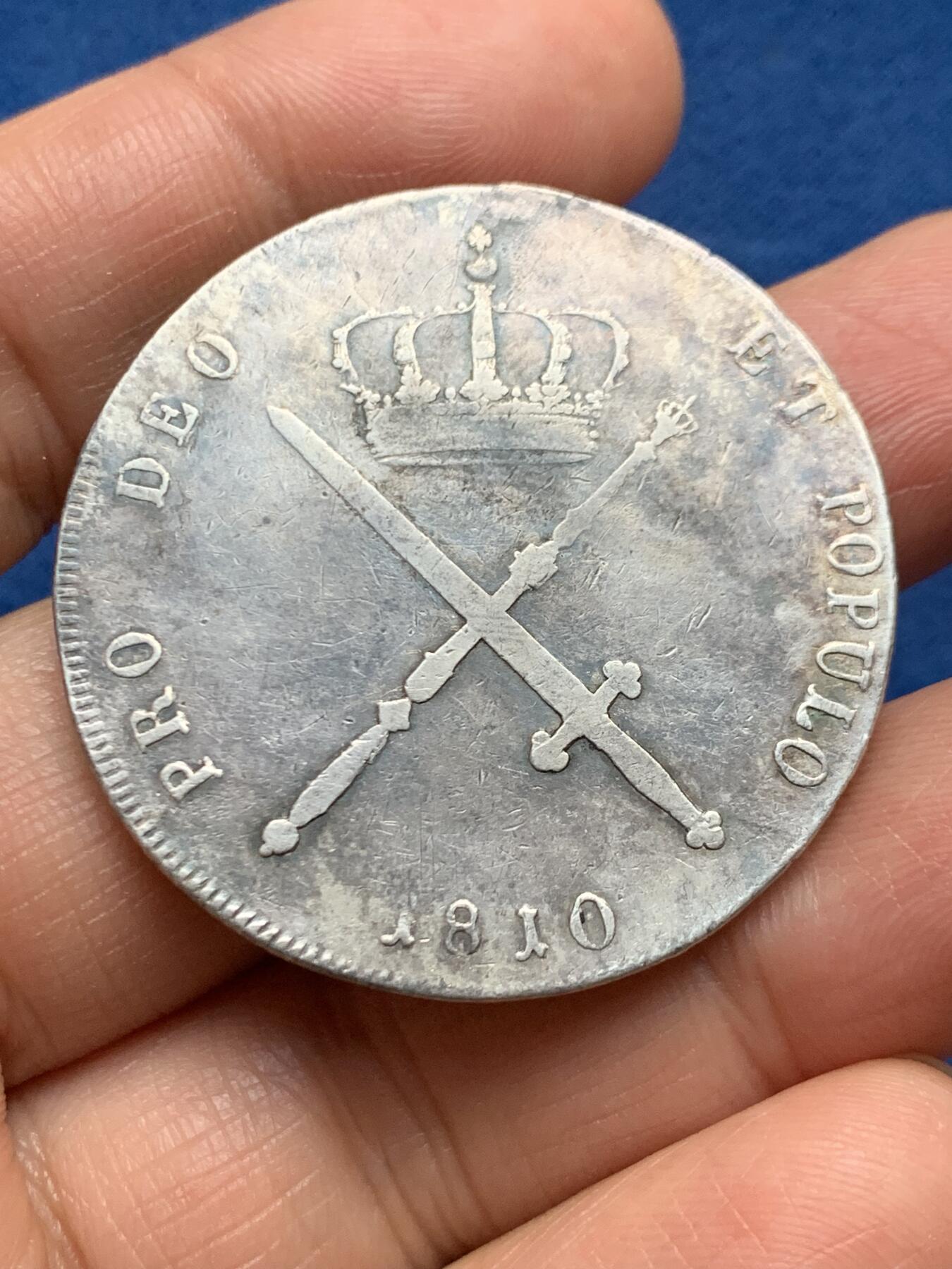 《竞宝斋》第463-465场 周日，周一，周二，3场连拍 （全场包邮）欢迎送拍 德国巴伐利亚1810年1泰勒，剑和权杖，29.2克，39.8mm