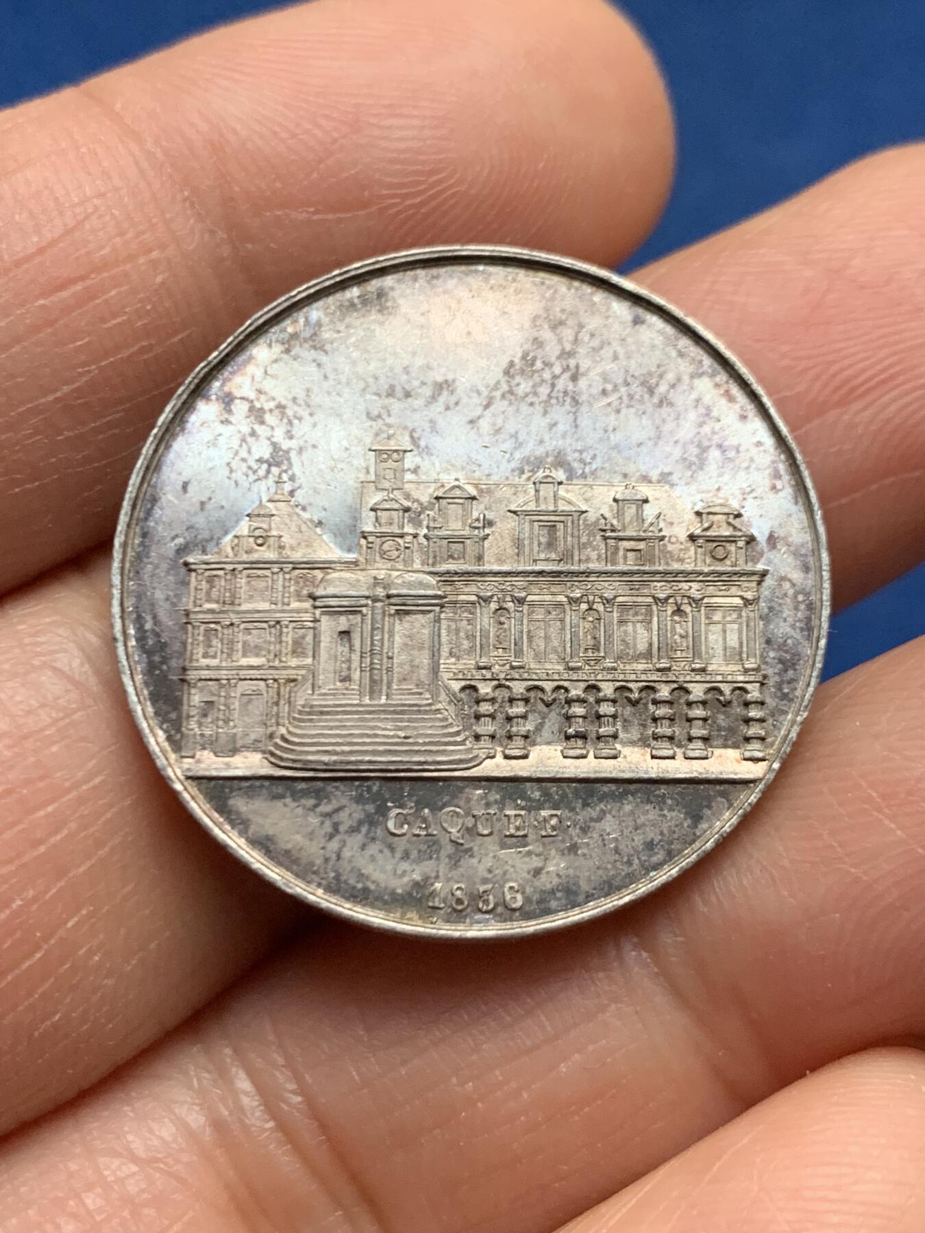 《竞宝斋》第463-465场 周日，周一，周二，3场连拍 （全场包邮）欢迎送拍 法国1836年罗谢尔市政厅纪念银章，手指AR边铭，950银，28.2mm，9克