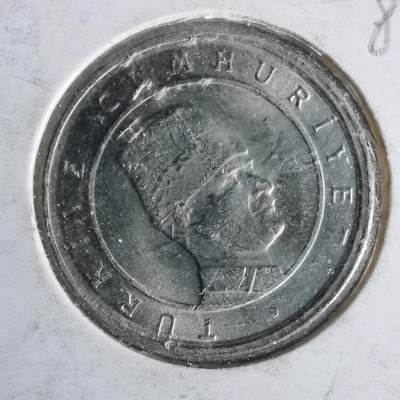 沼泽如烟--第981场 - 土耳其2002年10万里拉