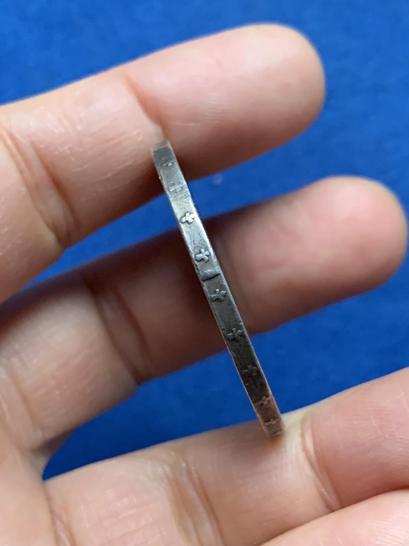 《竞宝斋》第463-465场 周日，周一，周二，3场连拍 （全场包邮）欢迎送拍 西班牙 1888年 阿方索十三世婴儿头5比塞塔双柱银币 吉祥年份