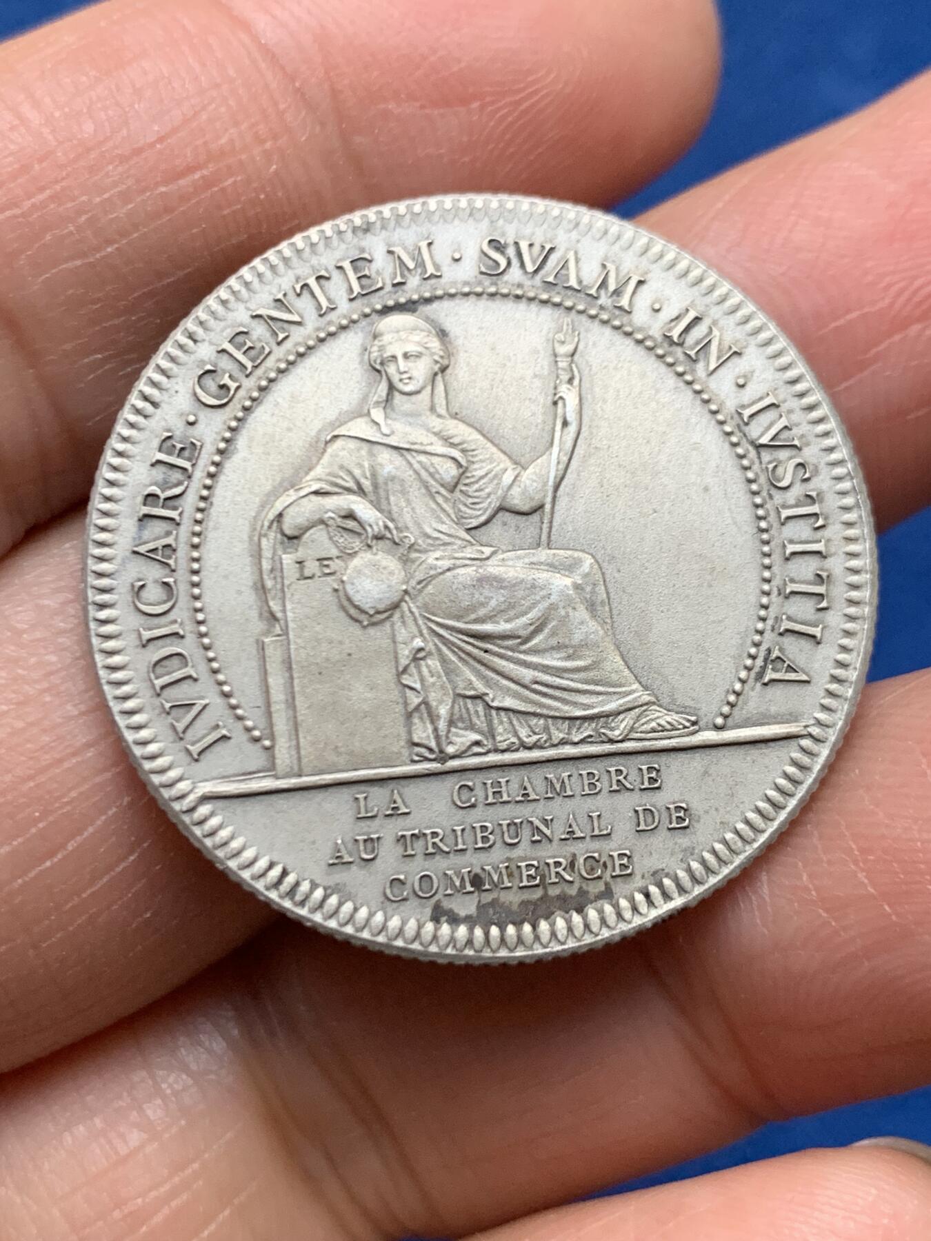 《竞宝斋》第463-465场 周日，周一，周二，3场连拍 （全场包邮）欢迎送拍 法国南特商会纪念银章，少女matte磨砂版，丰饶角2AR边铭950银，31.5mm，13.7克