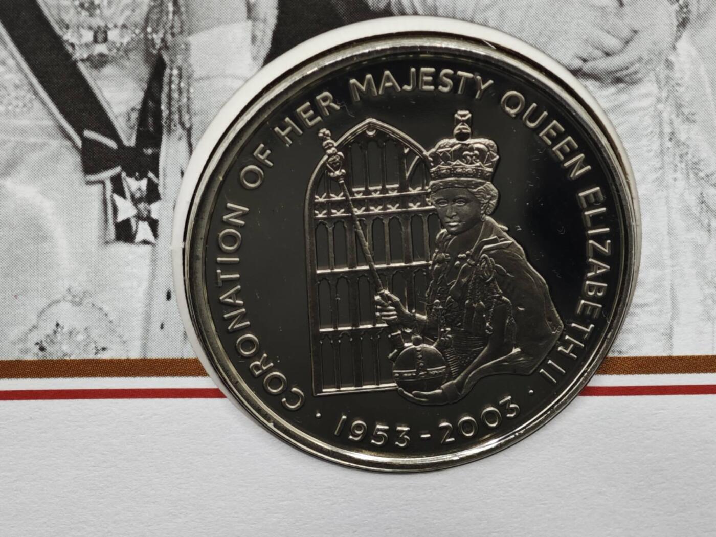 【淘币小摊】限时拍第八百六十二拍  克朗币邮币封场  满百包邮可预留两周  周一统一发货  圣赫勒拿2003年女王加冕金禧50便士纪念币邮币封