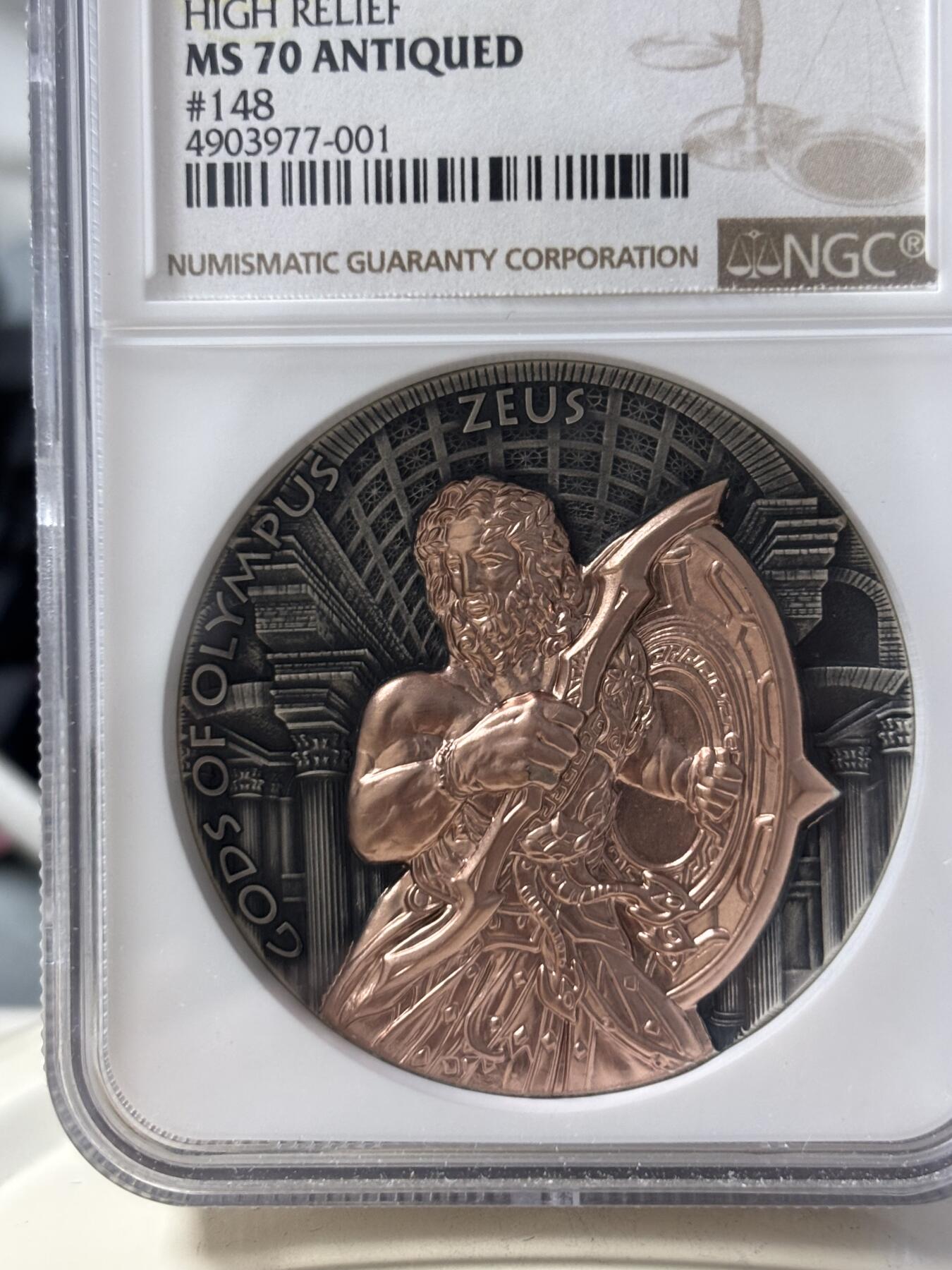 第190期拍卖 纽埃2017年奥林匹斯神宙斯镀红金纪念银币NGC-MS70，999银镀金，发行500枚