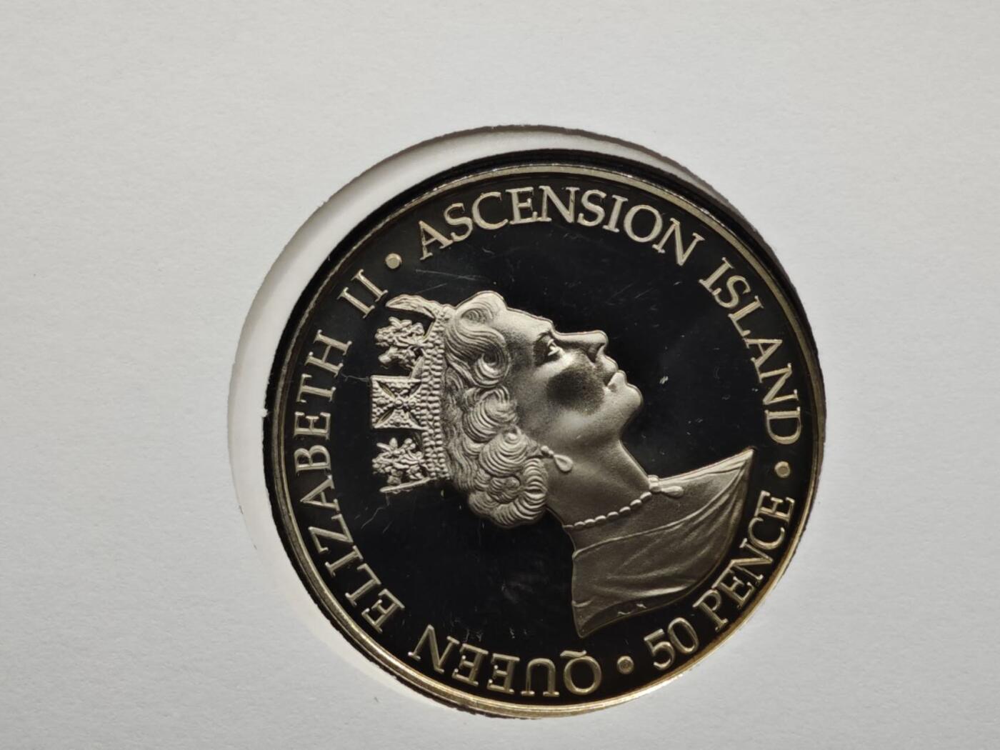 【淘币小摊】限时拍第八百六十二拍  克朗币邮币封场  满百包邮可预留两周  周一统一发货  阿桑松2003年女王加冕金禧50便士纪念币邮币封