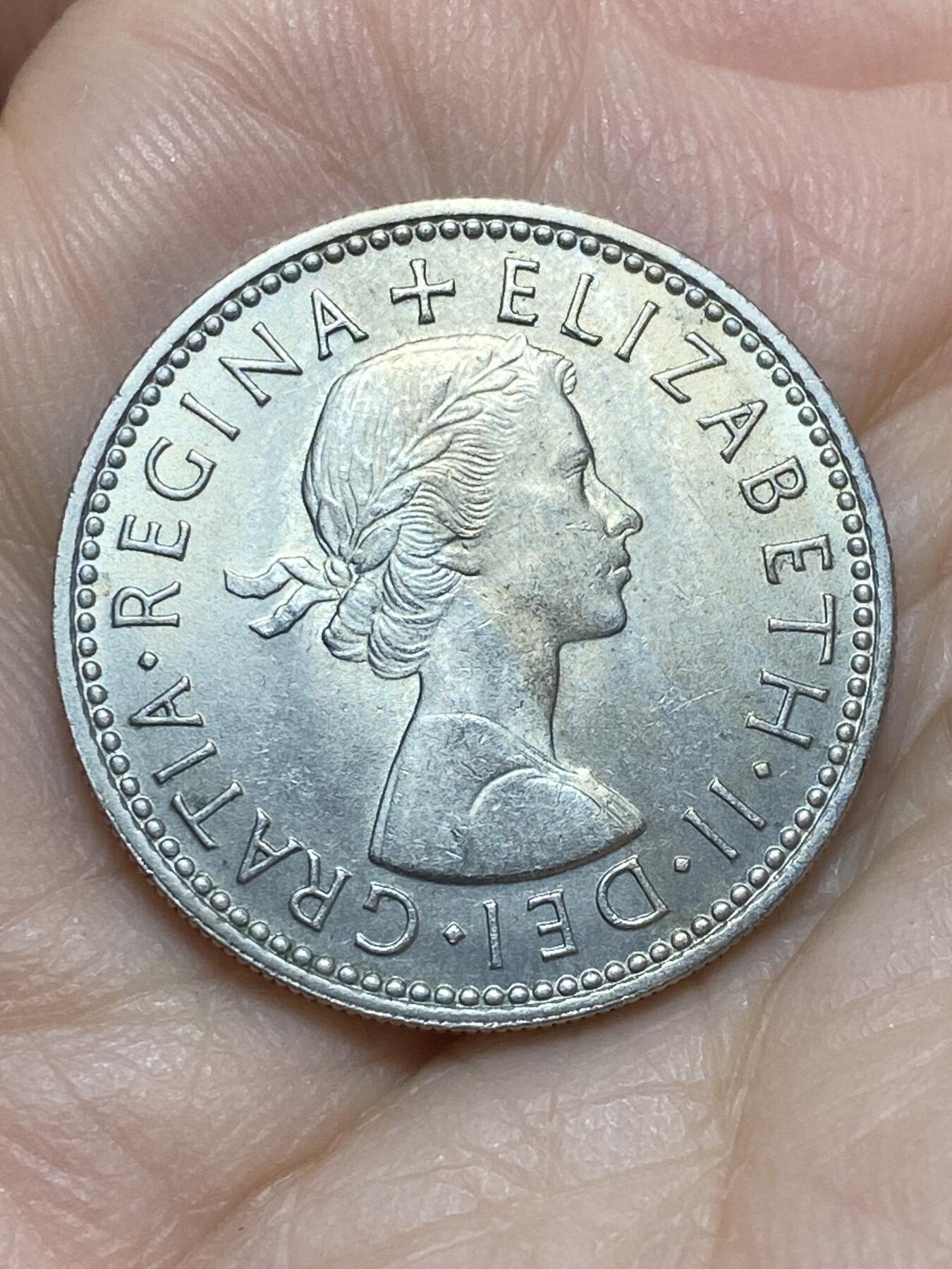 2026年第十七场(总第一百八十六场）外国好品散币场(免佣金) 英国🇬🇧1963年1先令(伊丽莎白二世青年桂冠第二版，苏格兰盾徽版)