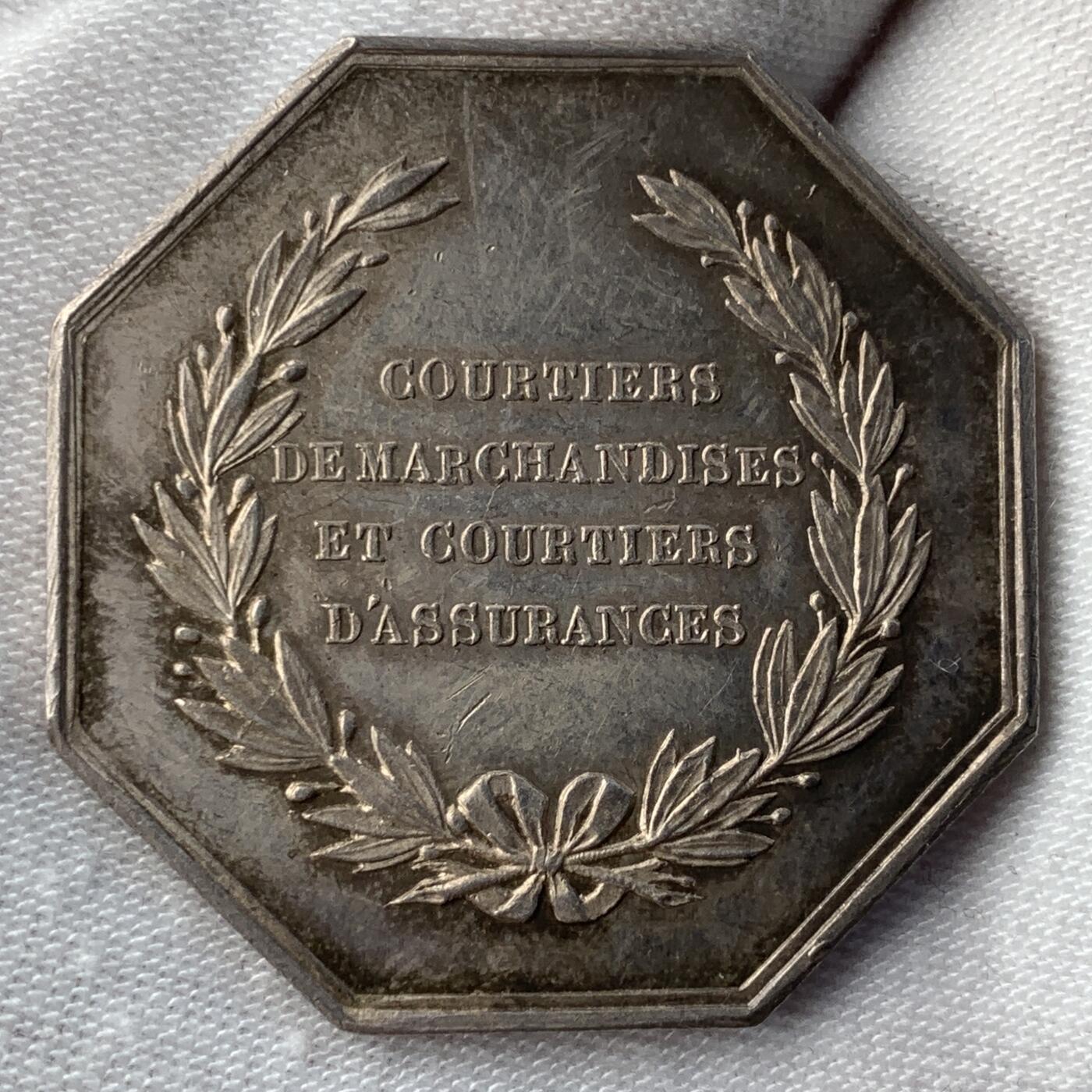 掌中浮雕-藏着的欧洲第052场 法国巴黎保险经纪人八角银章，33.5mm，16.85g