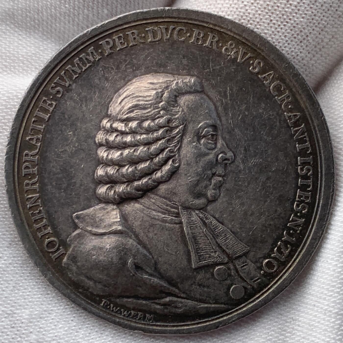 掌中浮雕-藏着的欧洲第052场 1784年致敬“虔诚博学雄辩的神学家”纪念银章，37.5mm，21.8g