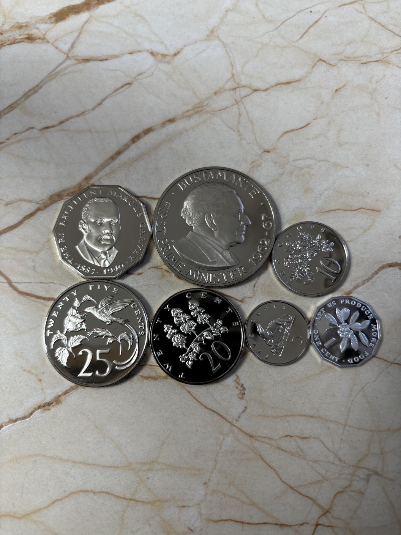 第190期拍卖 牙买加1976年7枚精制纪念币套