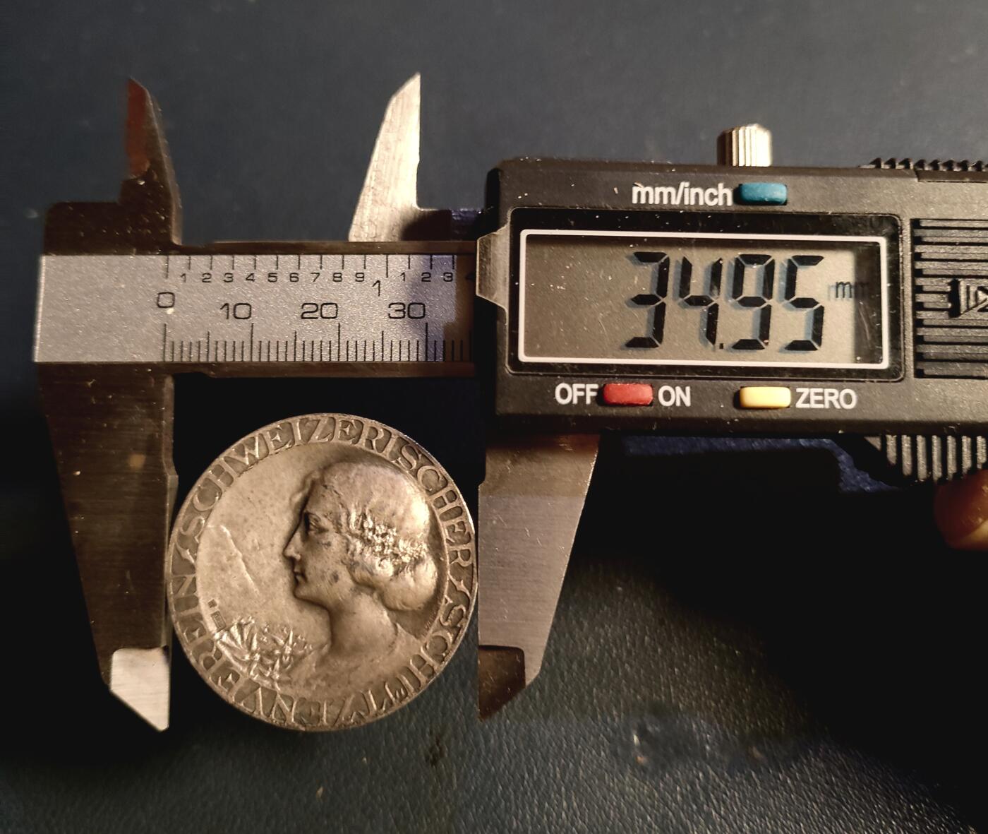 瑞士射击节雪山女神银章