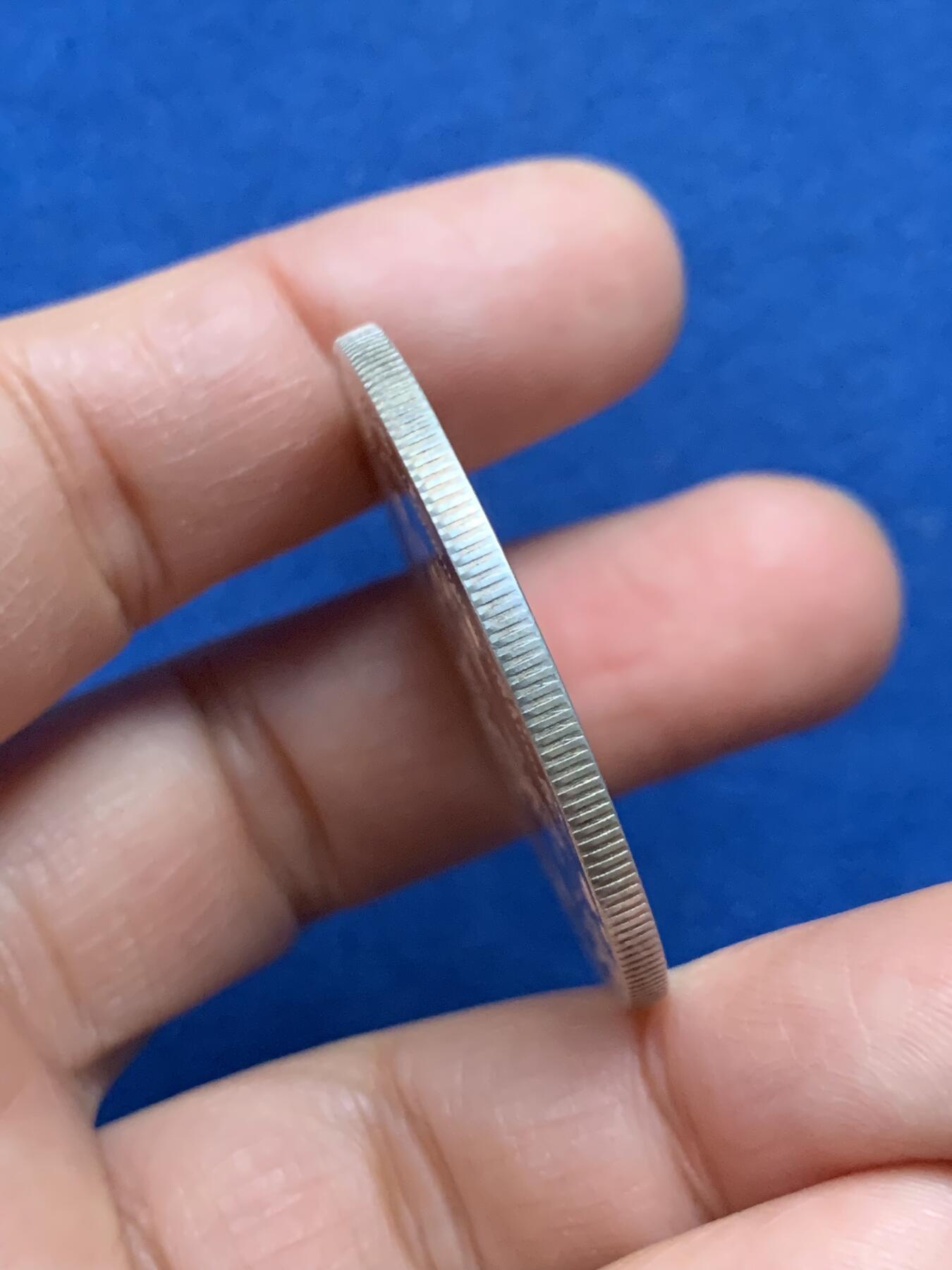 《竞宝斋》第463-465场 周日，周一，周二，3场连拍 （全场包邮）欢迎送拍 真银假币 江南癸卯库平七钱二分 表面测试约840银 26.75克