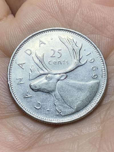 2026年第十七场(总第一百八十六场）外国好品散币场(免佣金) - 加拿大🇨🇦1969年25分(伊丽莎白二世中年花冠，第三版)