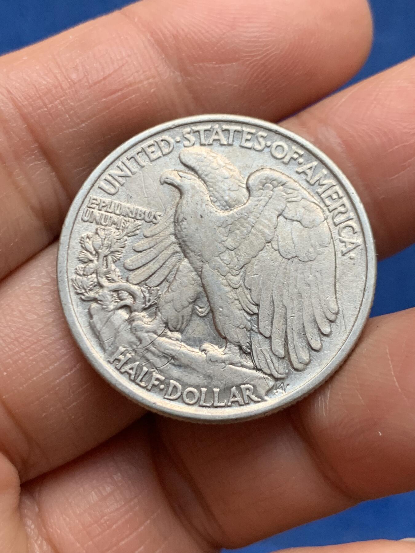 《竞宝斋》第463-465场 周日，周一，周二，3场连拍 （全场包邮）欢迎送拍 美国1943年行走女神半美元银币，12.4克，900银