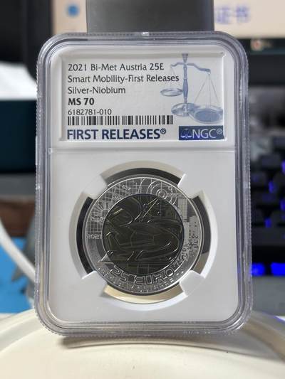 第190期拍卖 - 奥地利2021银铌双金属系列智能交通银币NGC-MS70首，900银/998铌，重量:9/6.5克发行：65000枚