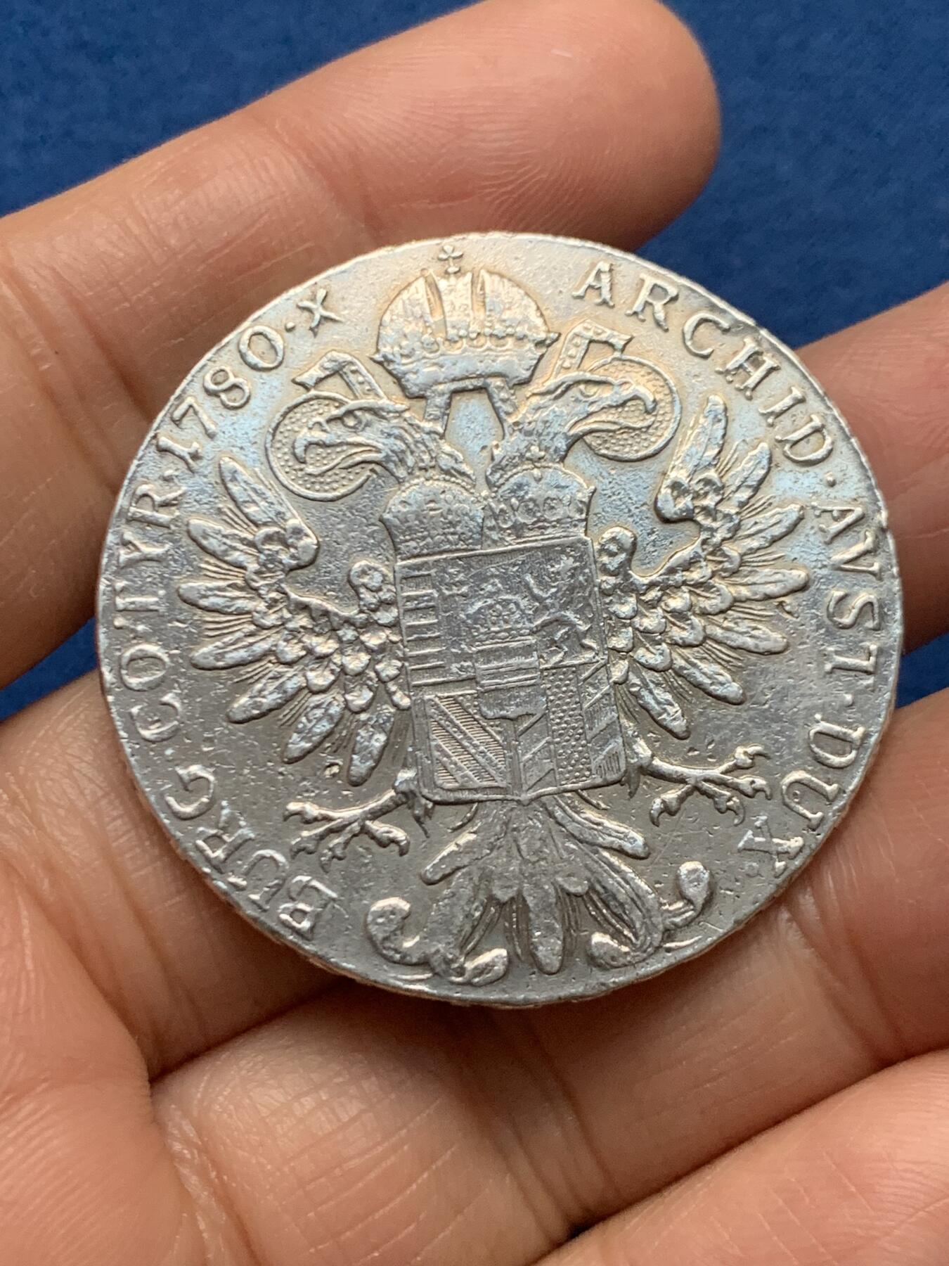 《竞宝斋》第463-465场 周日，周一，周二，3场连拍 （全场包邮）欢迎送拍 1780年大奶妈银币 后铸版 27.85克