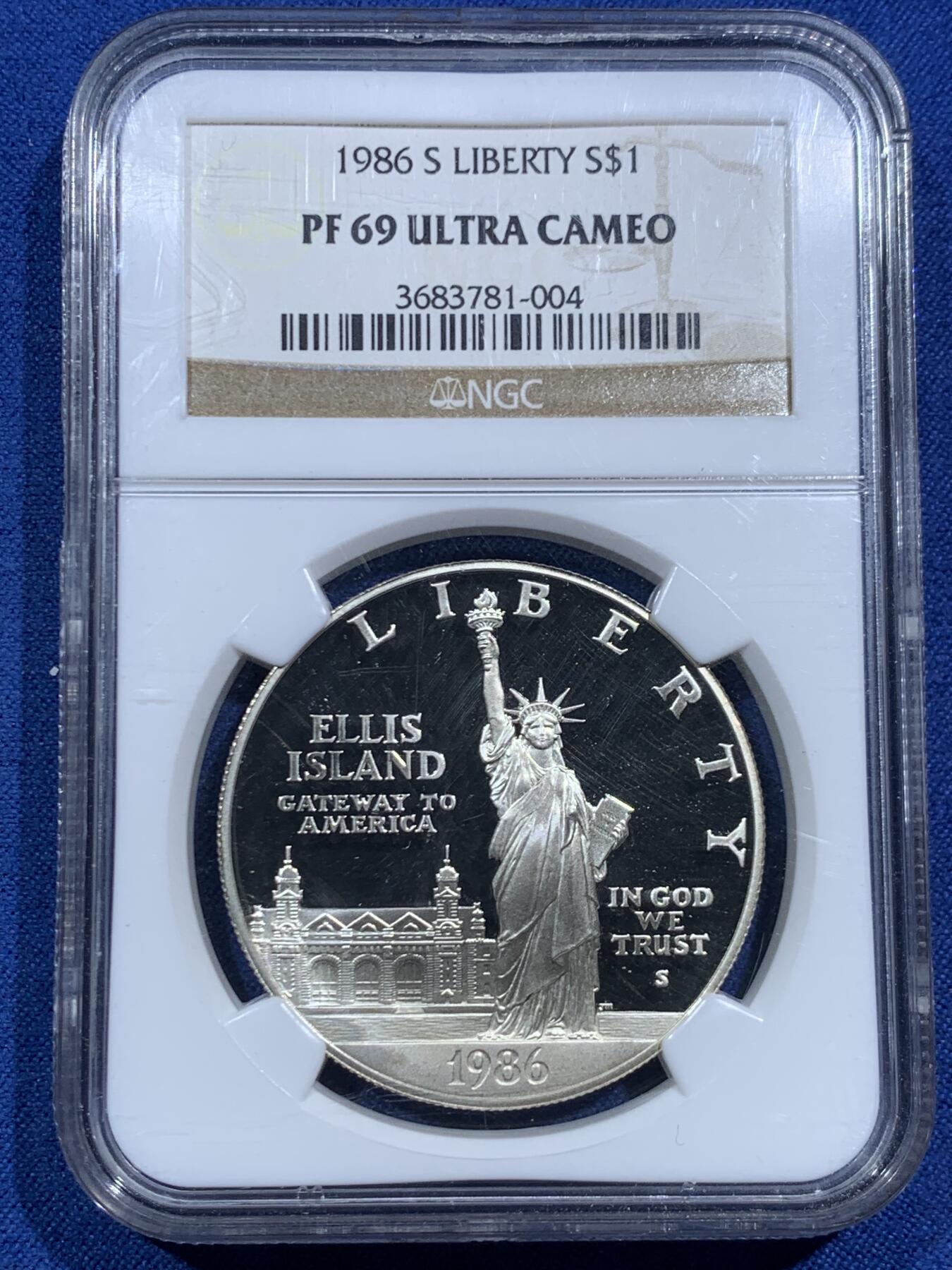 《竞宝斋》第463-465场 周日，周一，周二，3场连拍 （全场包邮）欢迎送拍 NGC PF69 获奖币 美国1986年自由女神百年精制纪念银币，26.72克，900银