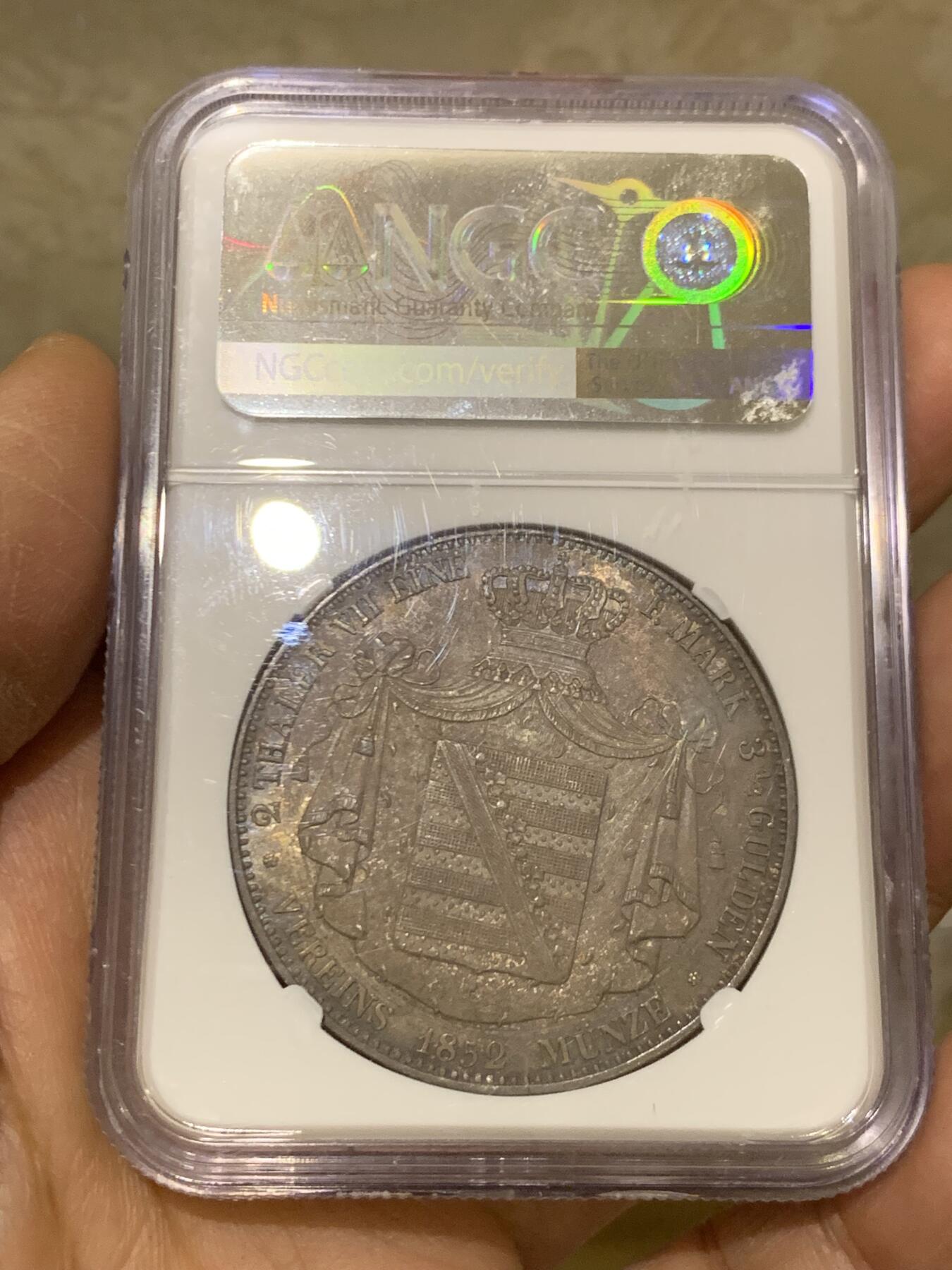 《竞宝斋》第463-465场 周日，周一，周二，3场连拍 （全场包邮）欢迎送拍 NGC MS62 德国 1852年 萨克森-阿尔滕堡公国 2泰勒大37克的大银币 发行仅9400枚 不可多得的藏品