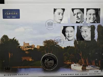 【淘币小摊】限时拍第八百六十二拍  克朗币邮币封场  满百包邮可预留两周  周一统一发货  - 福克兰群岛2002年女王登基金禧50便士纪念币邮币封