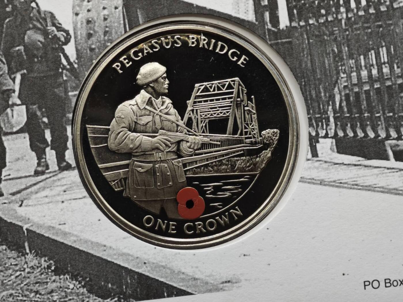 【淘币小摊】限时拍第八百六十二拍  克朗币邮币封场  满百包邮可预留两周  周一统一发货  直布罗陀2004年二战胜利节点克朗纪念币邮币封