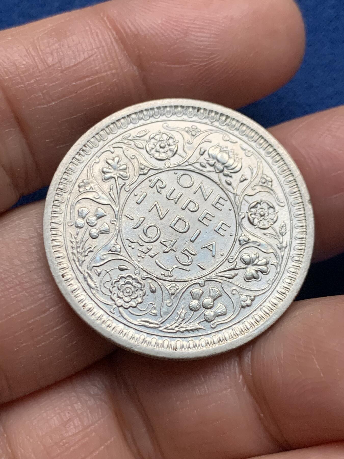 《竞宝斋》第463-465场 周日，周一，周二，3场连拍 （全场包邮）欢迎送拍 英属印度 1945年 乔治六世1卢比银币 11.61克 500银