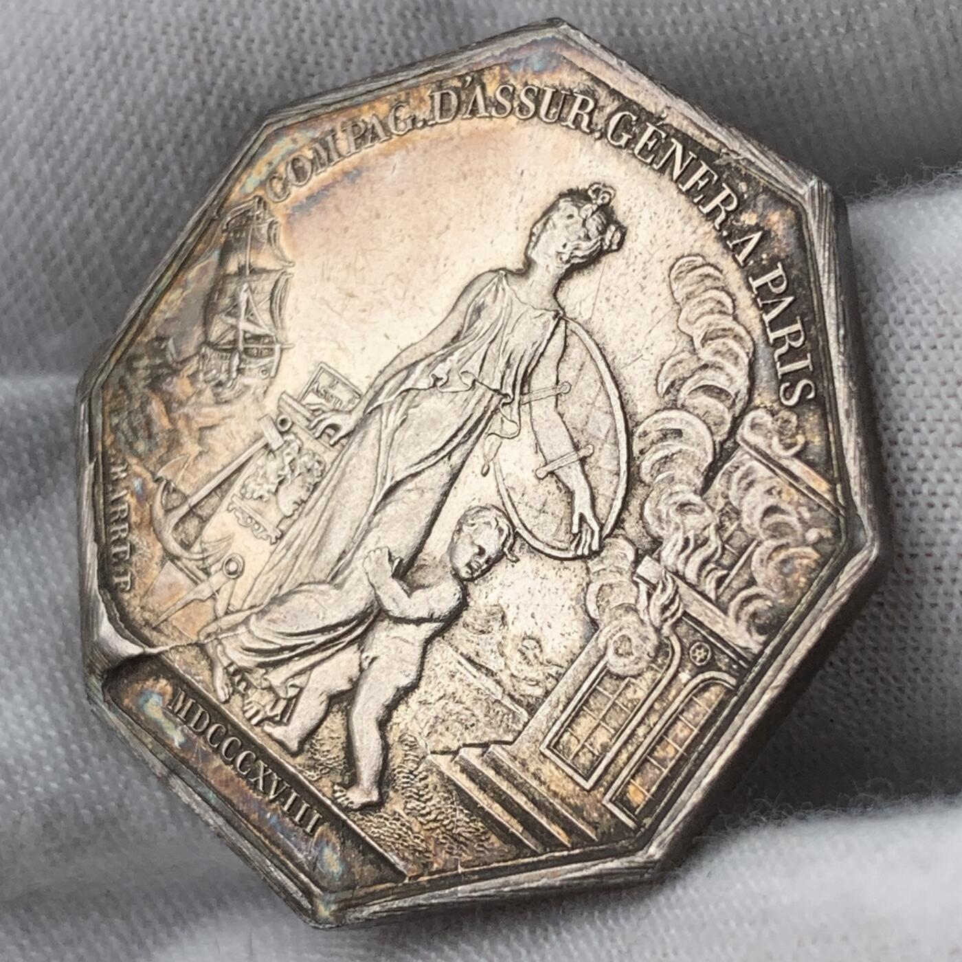 掌中浮雕-藏着的欧洲第052场 1818年法国路易十八头像巴黎保险公司八角银章，30.5mm，12g